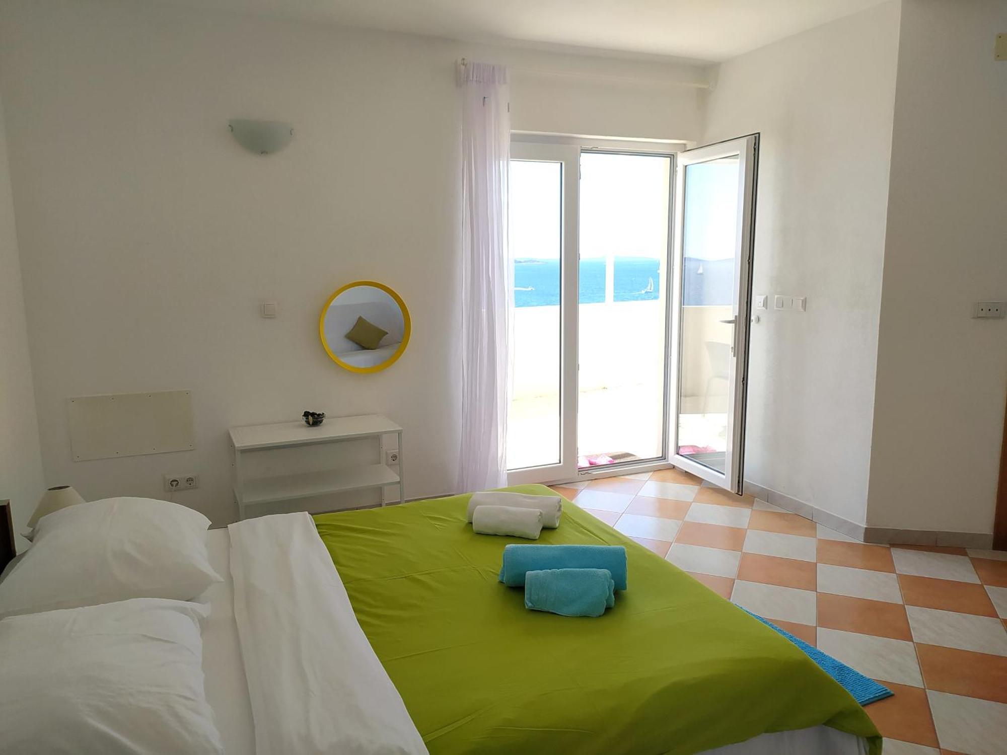 Apartmani Stine Donji Okrug  Exteriör bild