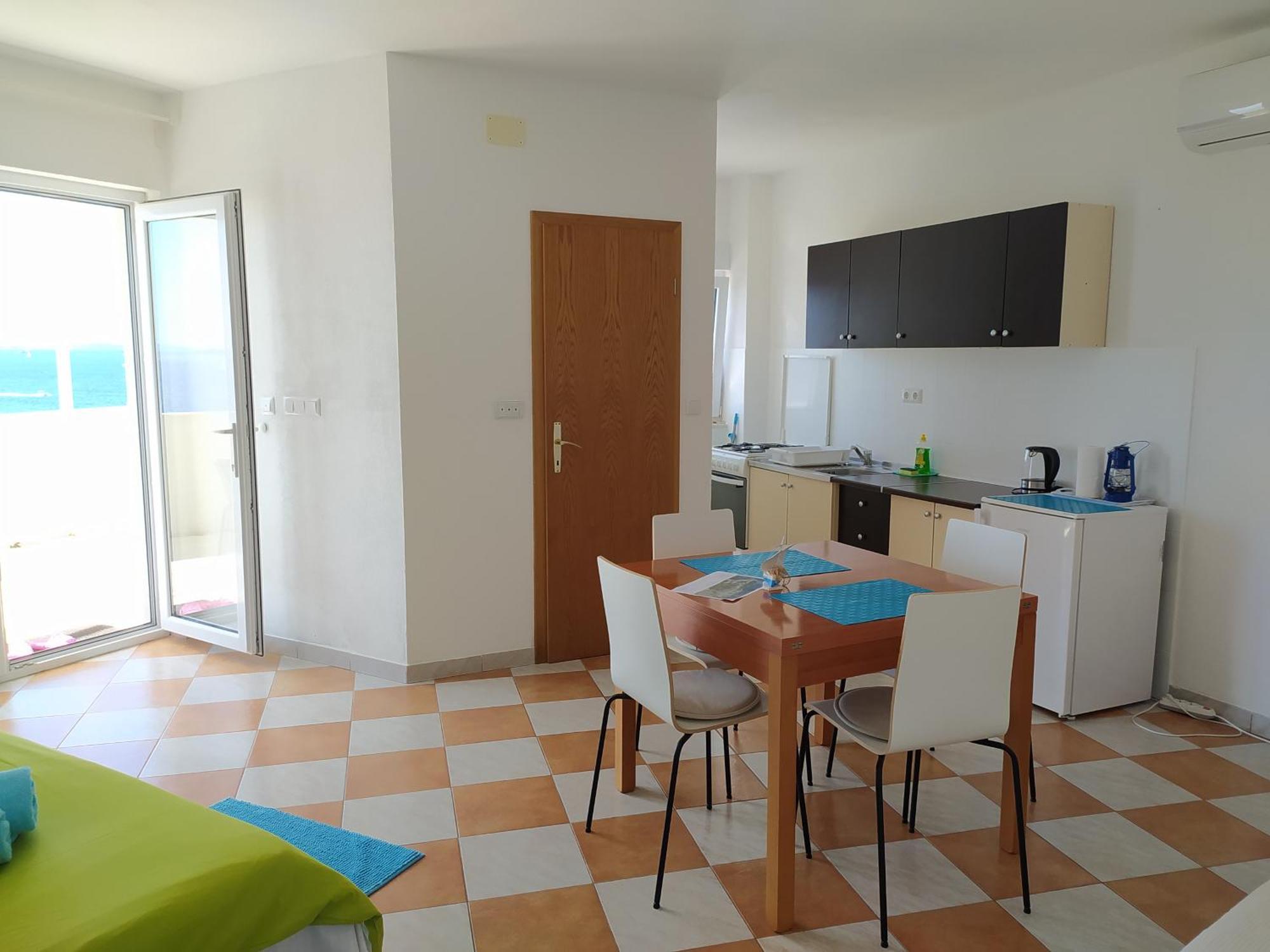 Apartmani Stine Donji Okrug  Exteriör bild