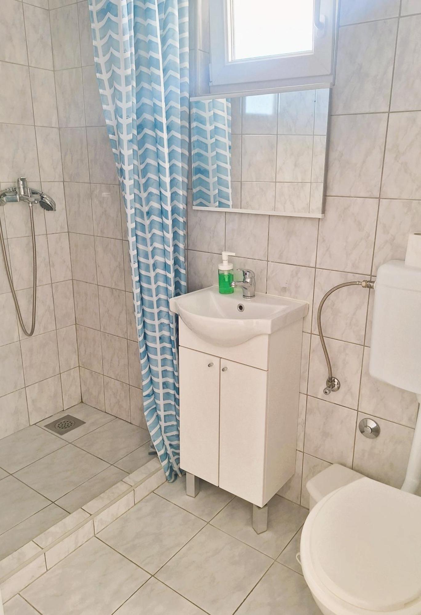Apartmani Stine Donji Okrug  Exteriör bild